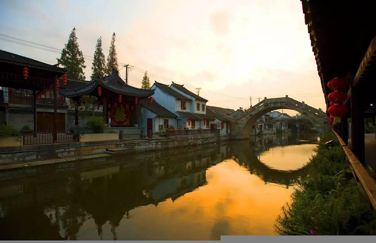 43岁的宋慧乔生图没韩味,苹果肌肿胀显老,手上皮肤符合实际年龄